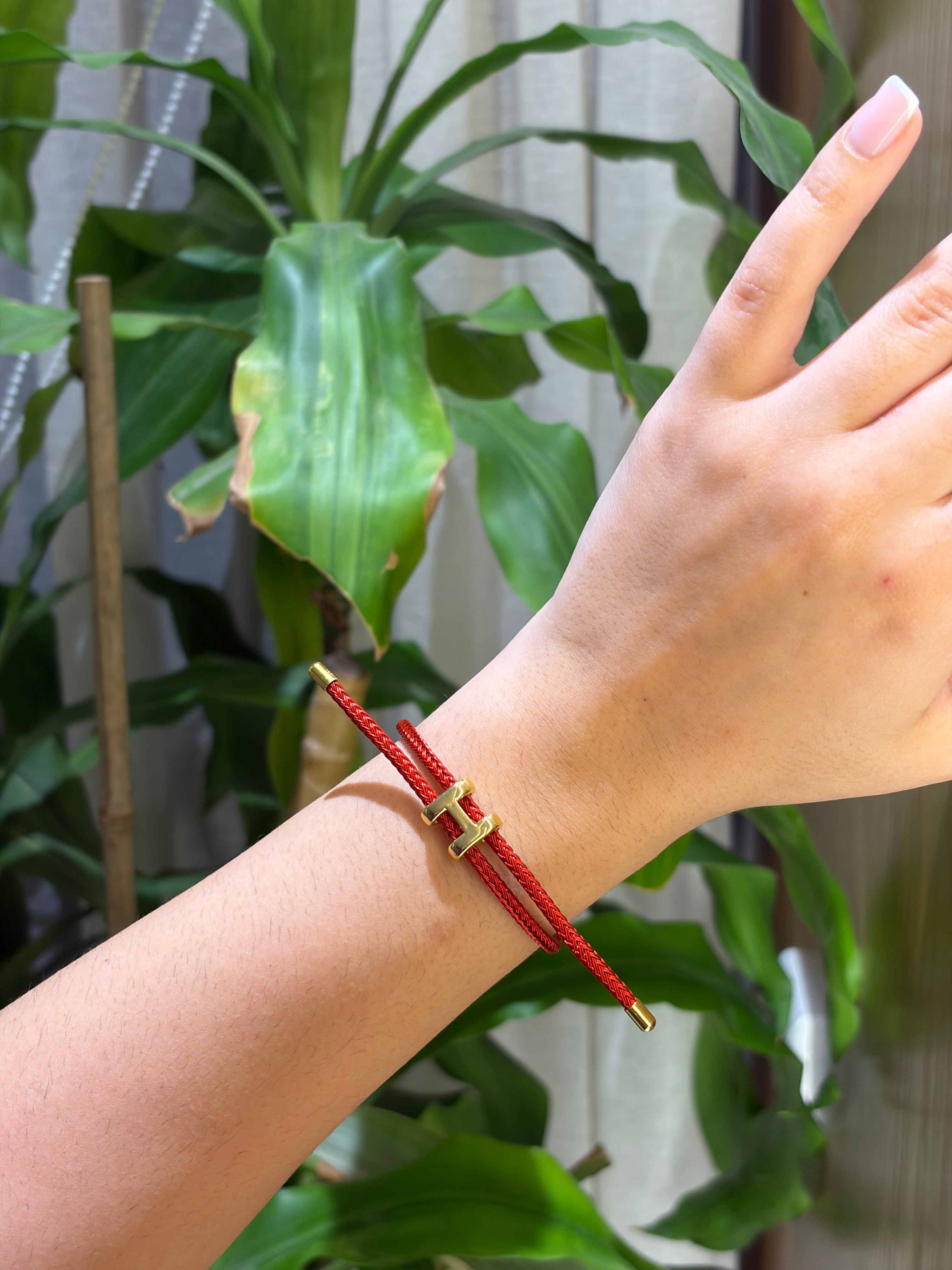 Hers bracelet in Red