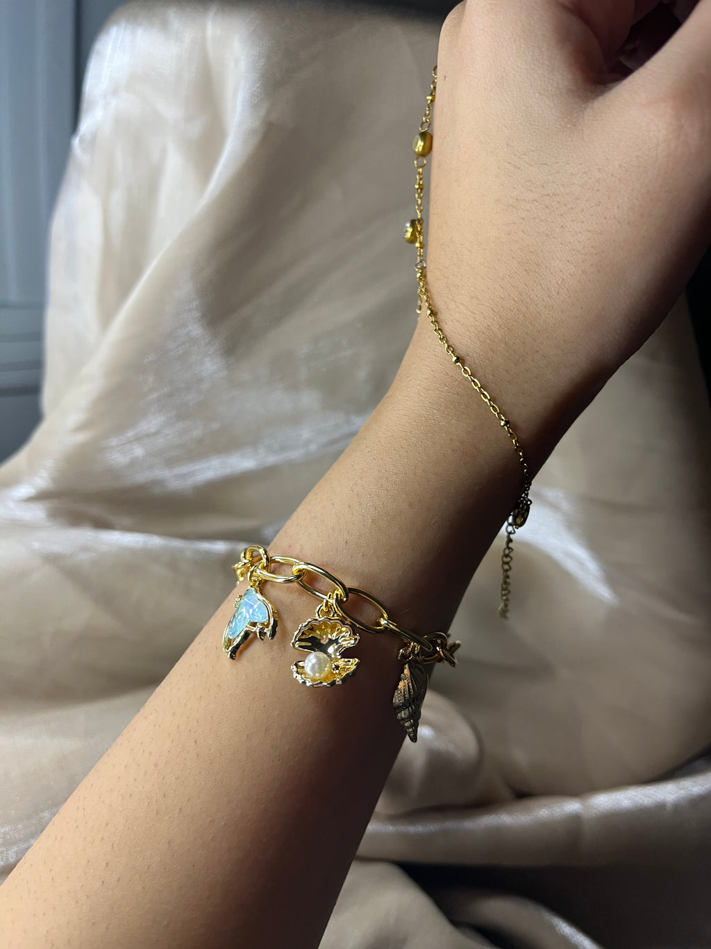 Seashell bracelet