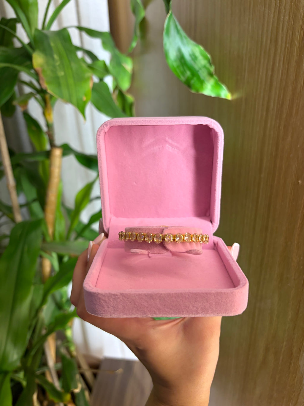 Pinky tennis bracelet