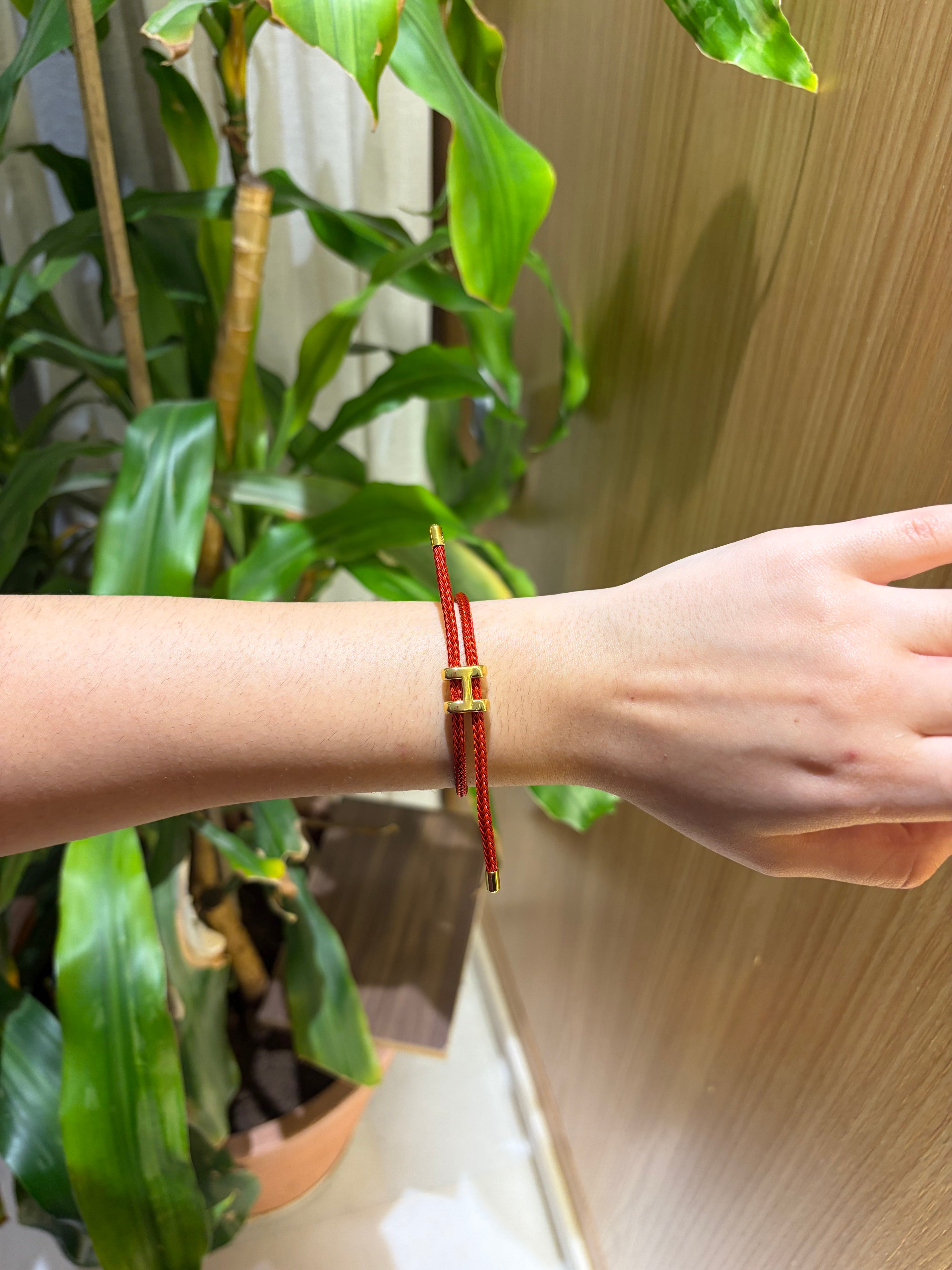 Hers bracelet in Red