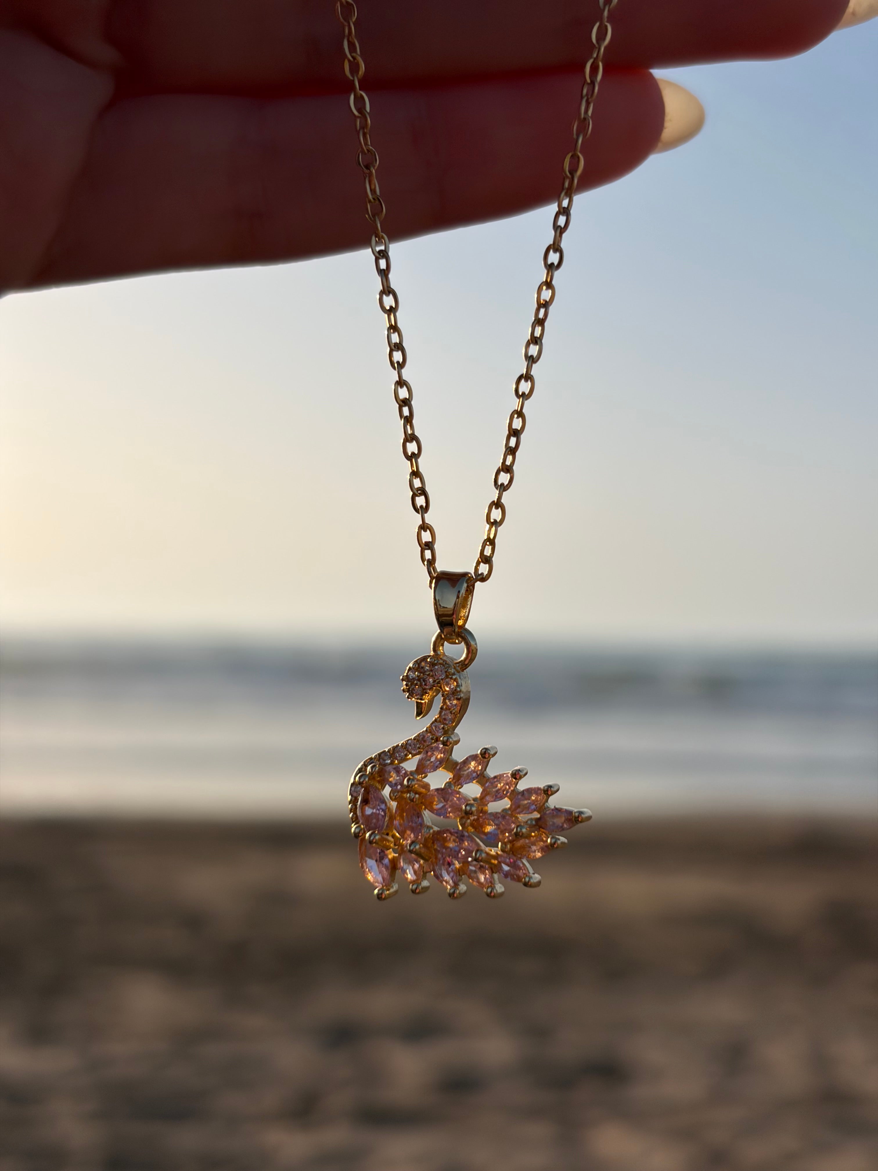 Flamands Rose Necklace