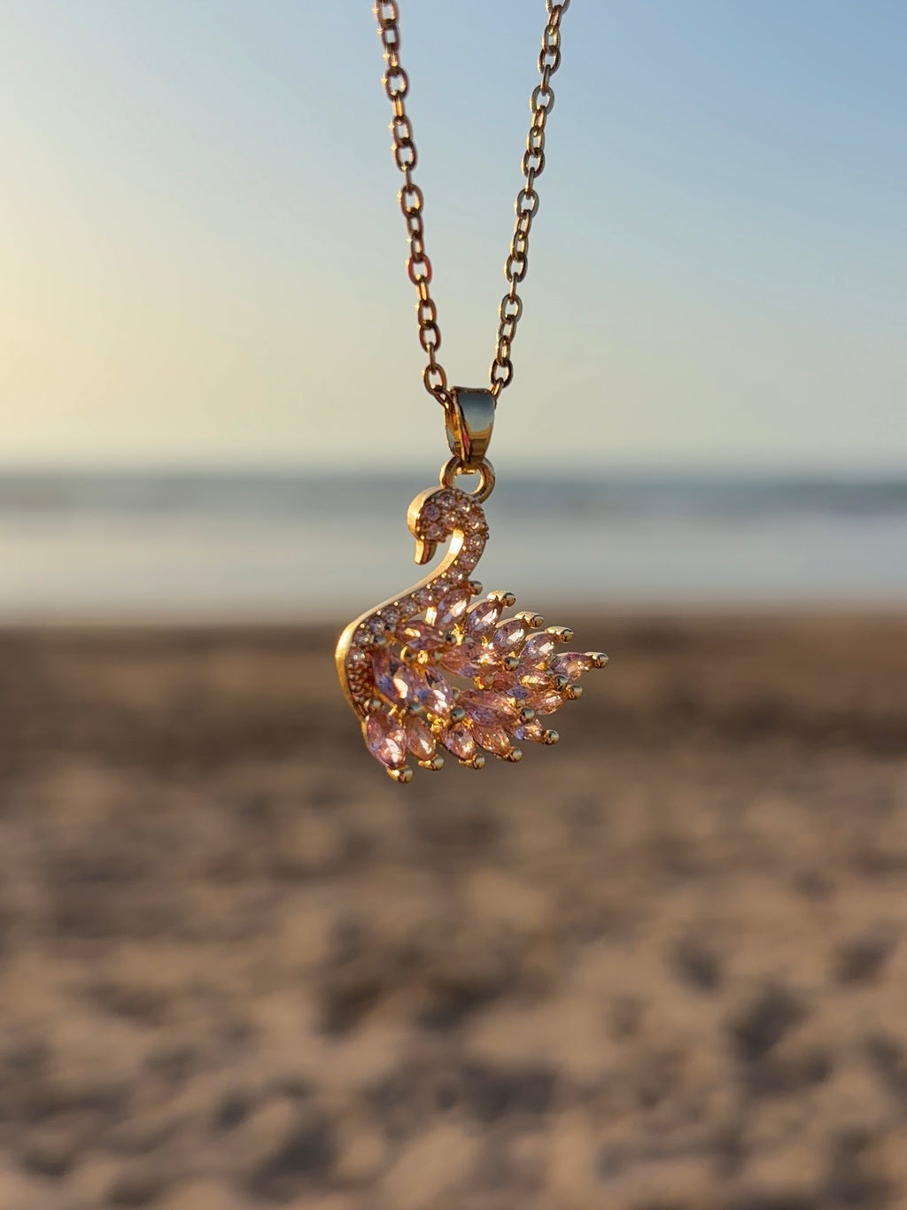 Flamands Rose Necklace